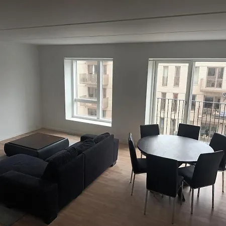 Lejlighed Cozy 15 Min To Center And Airport *